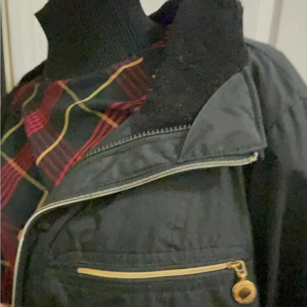 Calvin Klein stunning jacket gold hardware with double zipper. - Picture 10 of 16